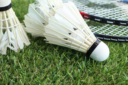 年龄因素 年龄因素