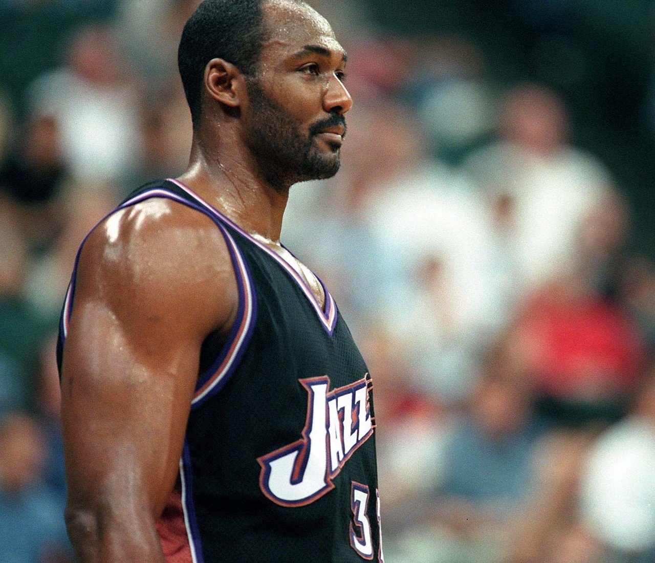 背着水泥袋 背着水泥袋